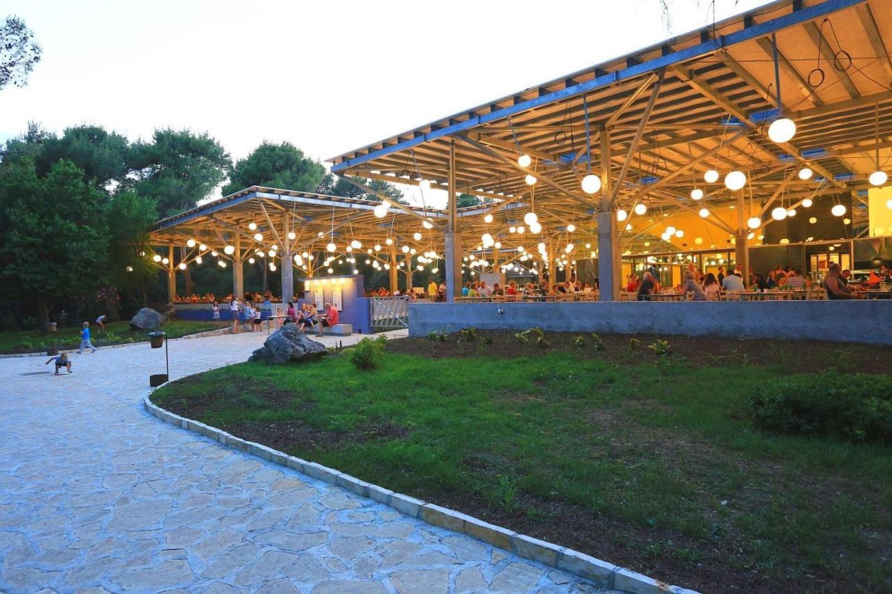 Pine Glamping Homes Semesterpark *